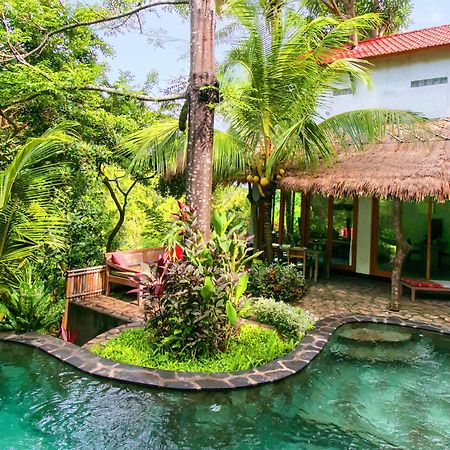 Indo Rumah Zengarden 불레렝 외부 사진