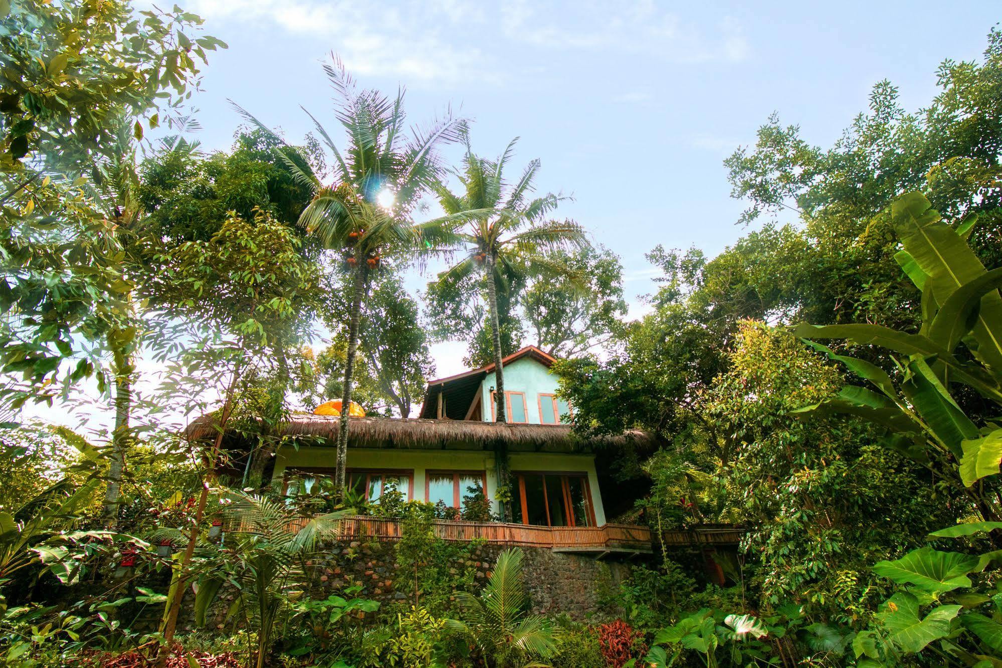 Indo Rumah Zengarden 불레렝 외부 사진
